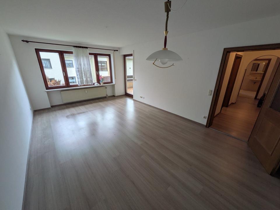 Thumbnail-Helle 2Z-Wohnung mit Balkon, EBK und Stellplatz in Haunstetten