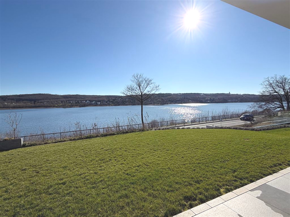 Thumbnail-Seeblick pur! Exclusive Neubauwohnung direkt am Möhnesee!