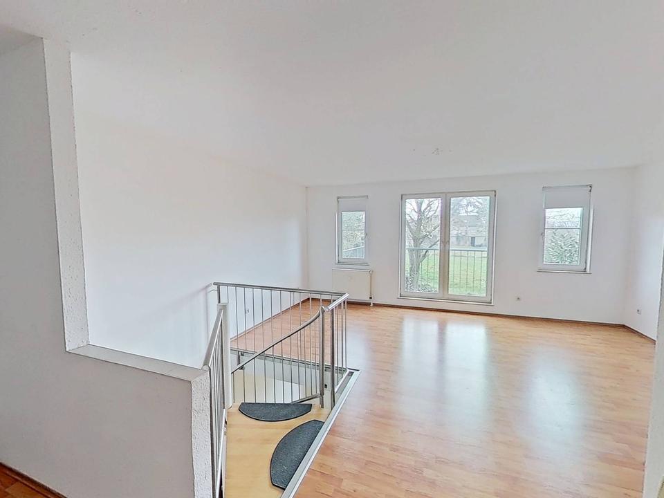 Thumbnail-Große 2-Zimmer-Maisonettewohnung mit TERRASSE