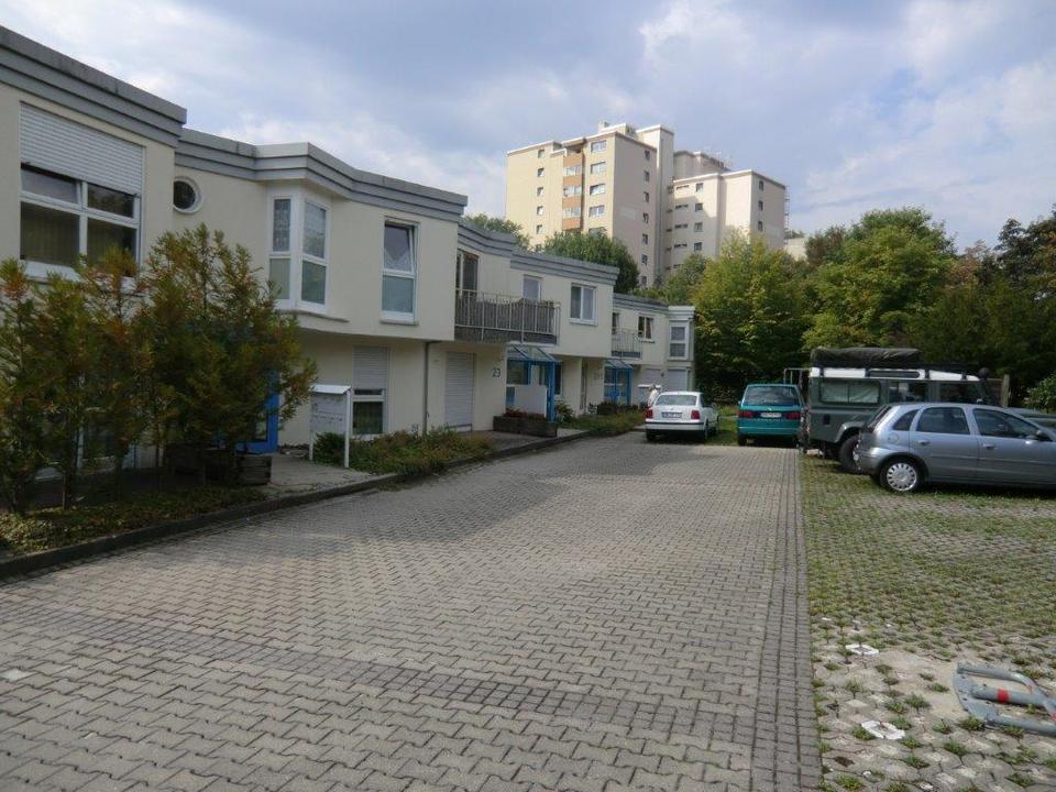 Thumbnail-Attraktive 2 12 Zi-Whg mit Garten und Tiefgarage