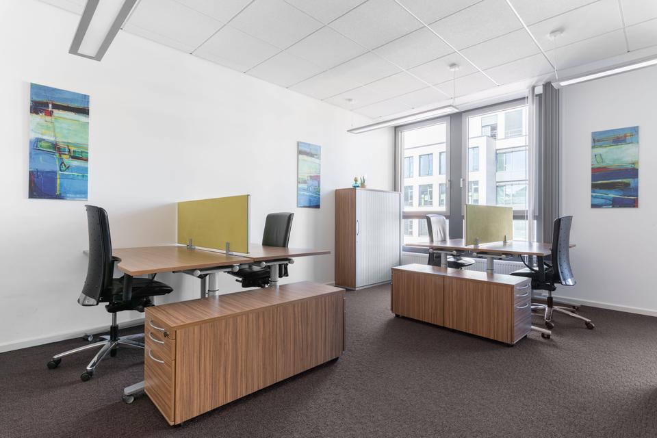 Thumbnail-Coworking-Bereich in Regus ZeltnerEck