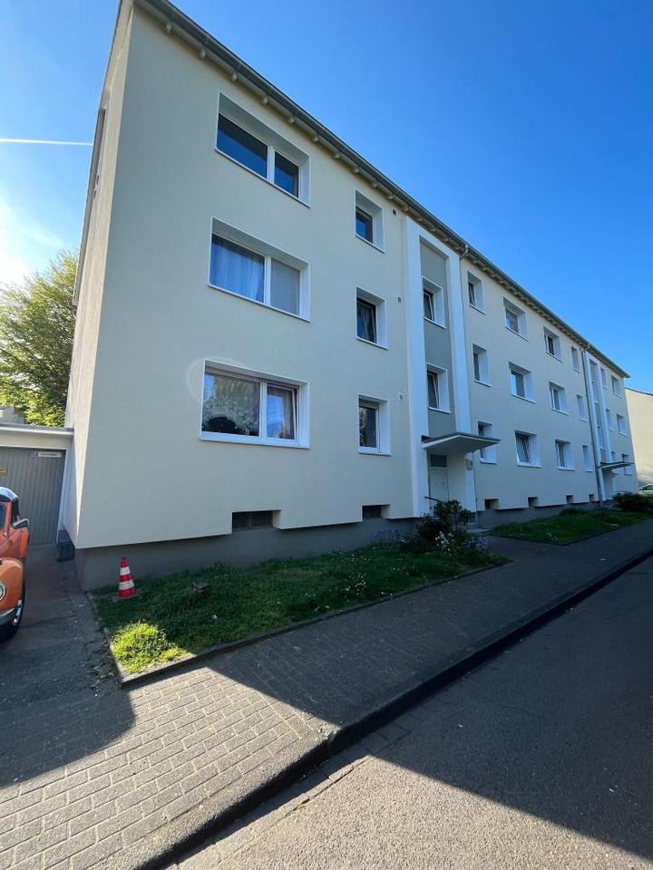 Thumbnail-4-Zimmer-Wohnung in Leverkusen Opladen