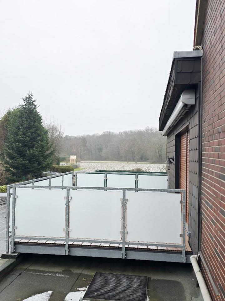 Thumbnail-Große Wohnung mit 2x Balkone, 1 Terrasse in Du. Röttgersbach