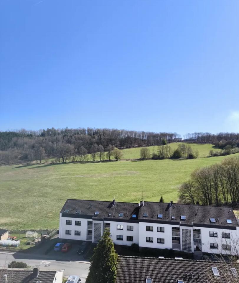 Thumbnail-Lichtdurchflutete 3-Zimmer-Wohnung mit großem Balkon