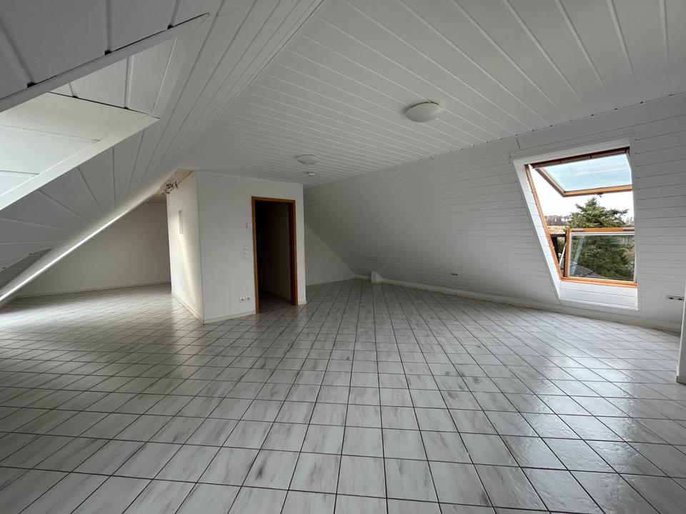 Thumbnail-Helle 43 m2 Dachgeschosswohnung in Windhagen