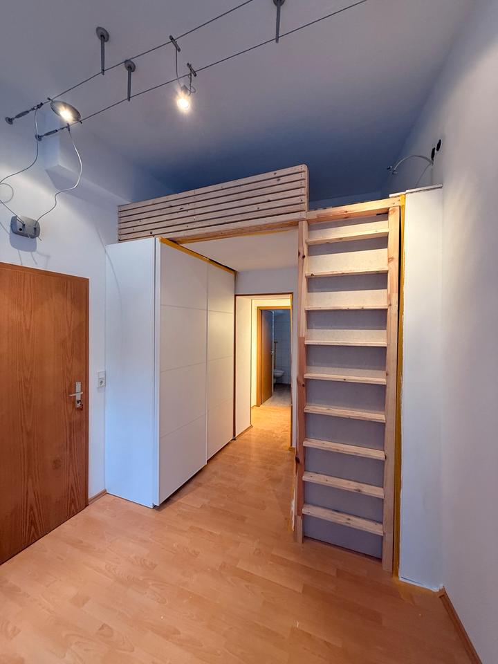 Thumbnail-Schöne moderne renovierte Single Wohnung