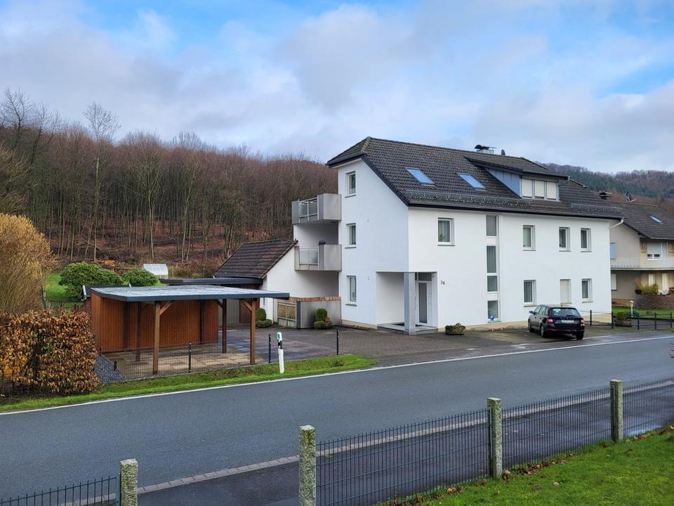 Thumbnail-Schöne 4-Zimmer- Dachgeschosswohnung in Siekholz zu vermieten