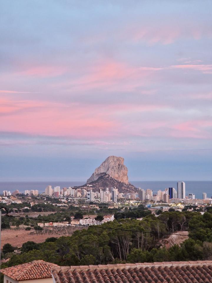 Thumbnail-Attraktive Luxus Villa mit atemberaubendem Ausblick in Calpe