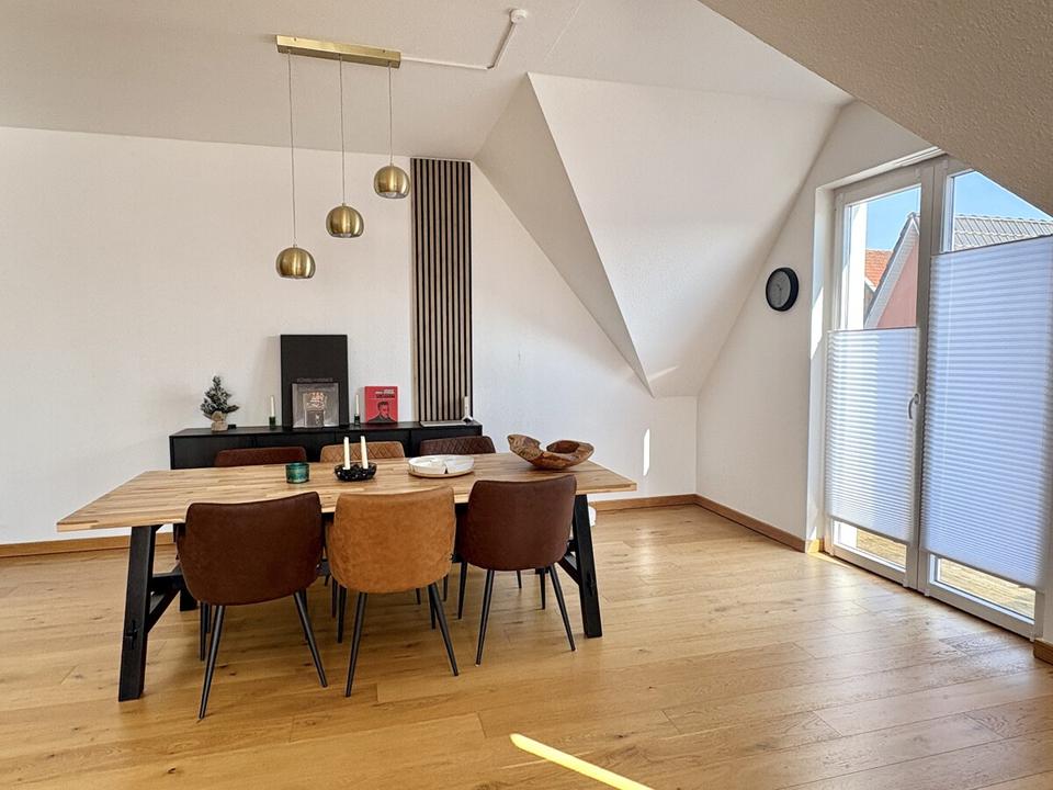 Thumbnail-Traumhafte 3-Zimmer Dachgeschosswohnung mit Balkon und Aufzug in Steinfeld