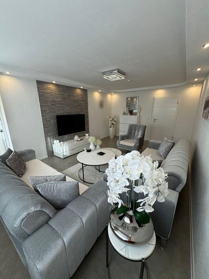 Thumbnail-4,5-Zimmer-Wohnung mit Einbauküche, Balkon & optionaler Garage