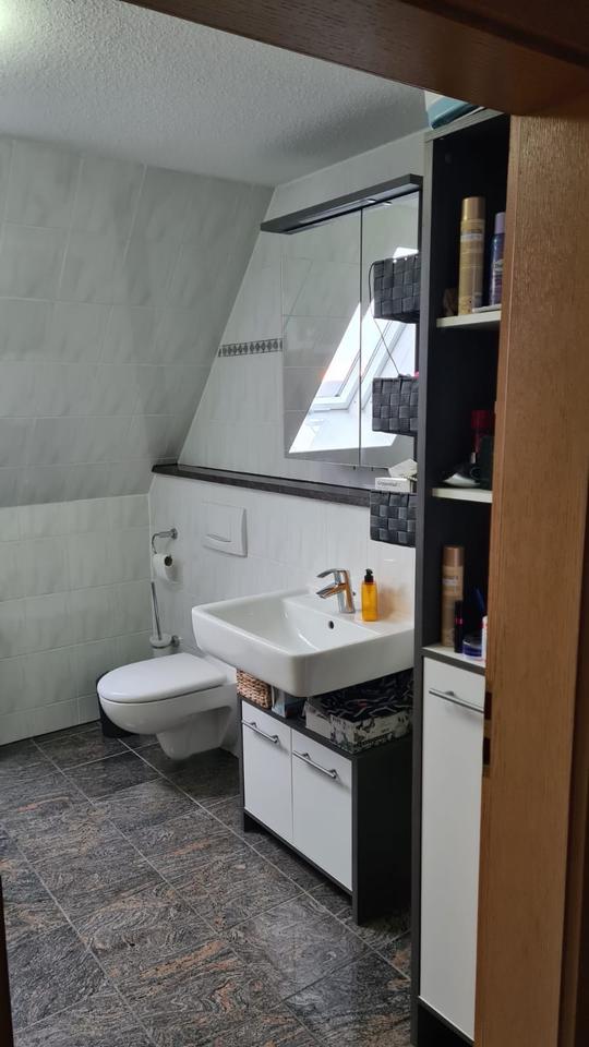 Thumbnail-DG-Wohnung zu vermieten in Weinböhla bei Dresden