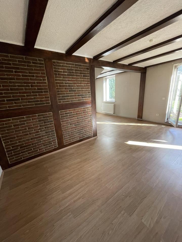 Thumbnail-Große Wohnung mit tollem Garten zu vermieten