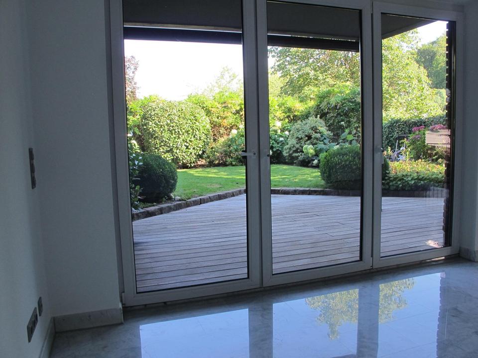 Thumbnail-Wohnen in Hemers Bestlage - ruhige, lichtdurchflutete EG-Wohnung mit Terrasse im besonderen Garten