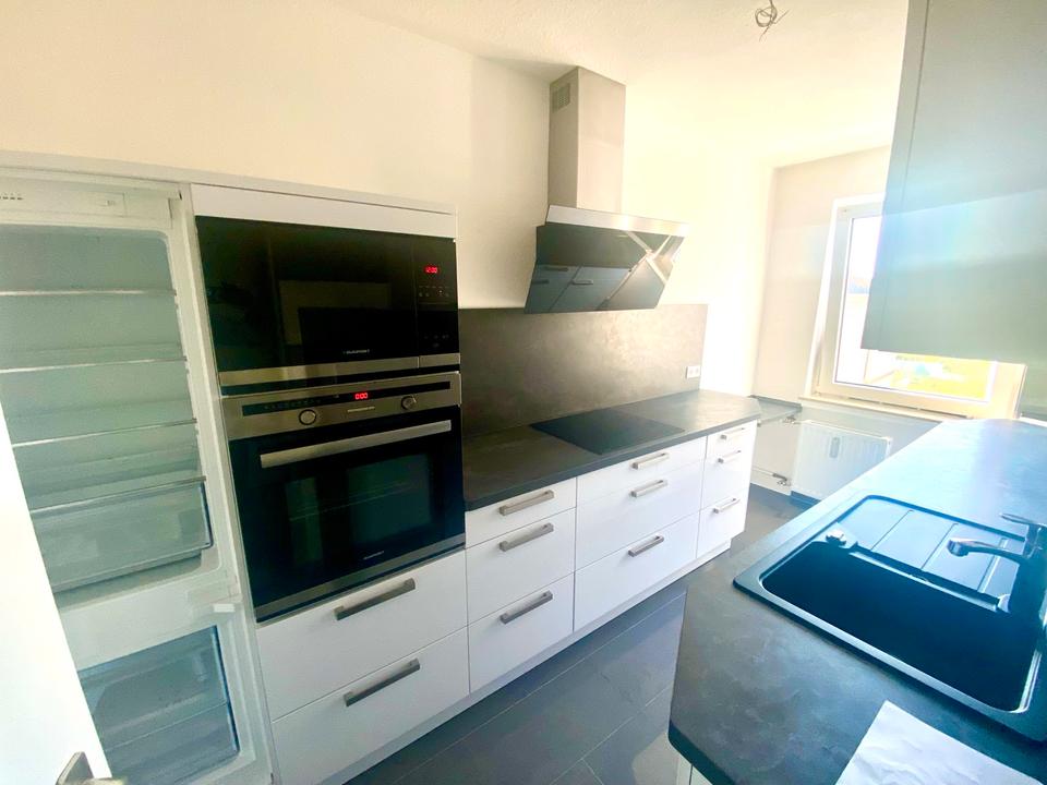 Thumbnail-2,5 Zimmet inkl. Kompletter Küche Spül-und Waschmaschine, Balkon