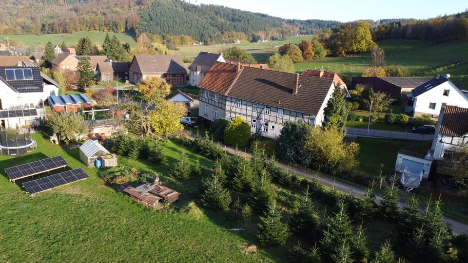 Thumbnail-großes Haus, ehemalige Gaststätte mit Hotel, auch für Vereine