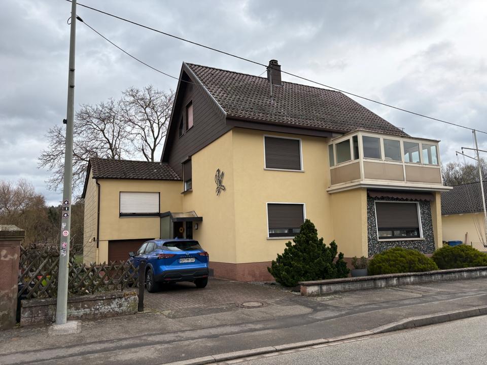 Thumbnail-Zweifamilienhaus in Rieschweiler-Mühlbach, teilrenoviert