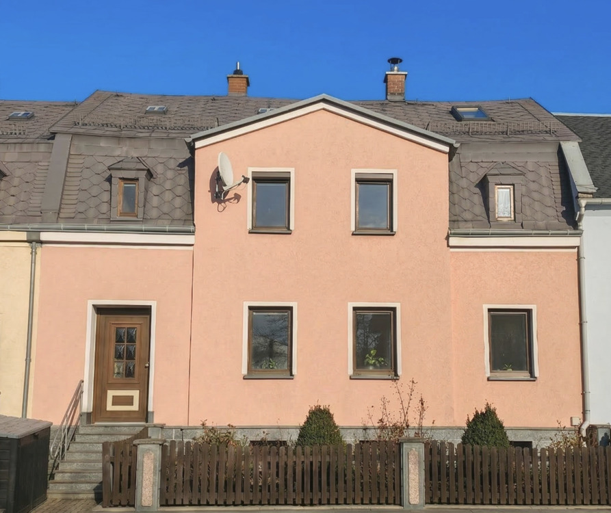 Thumbnail-Modernisiertes Reihenhaus mit großem Garten – umfassend saniert