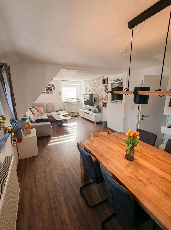 Thumbnail-Frisch renovierte 5-Zimmer-Dachgeschosswohnung