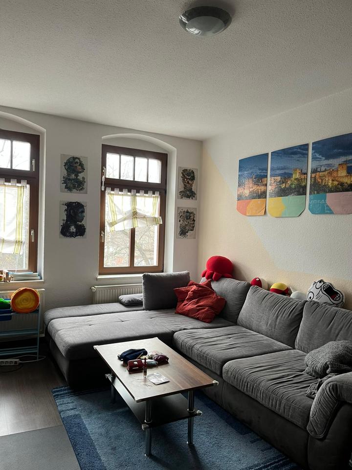 Thumbnail-Sehr schöne 2-Zimmerwohnung mit Wannenbad, Balkon und tollem Hausgarten!!