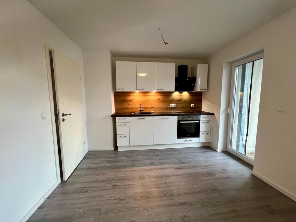 Thumbnail-Helle 1.5-Raum-Wohnung mit Balkon in Böhlitz-Ehrenberg, Leipzig