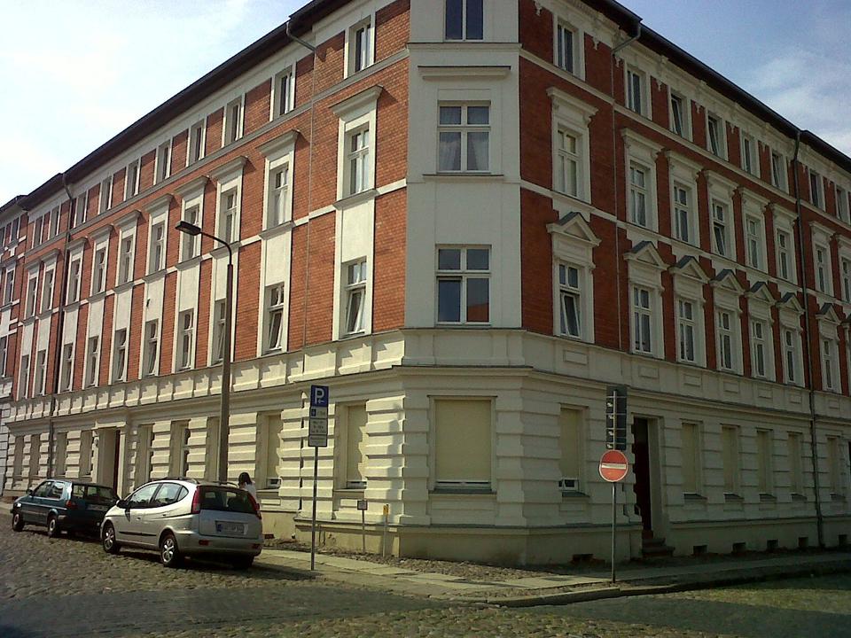 Thumbnail-Großzügige 2-Zimmer-Wohnung mit Balkon in zentraler Lage von Eber