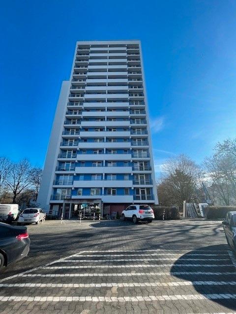 Thumbnail-Großzügig geschnittene 2-Zimmer-Wohnung mit Balkon in Bad Homburg zu vermieten!