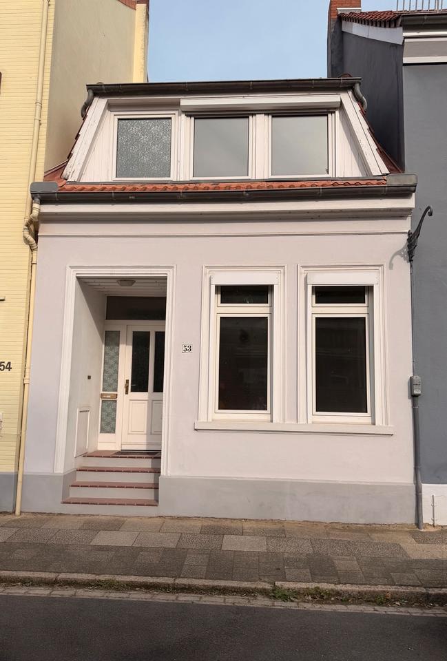 Thumbnail-Reihenhaus in Bremen-Findorff, 3 Zimmer, Garten, Dachterrasse