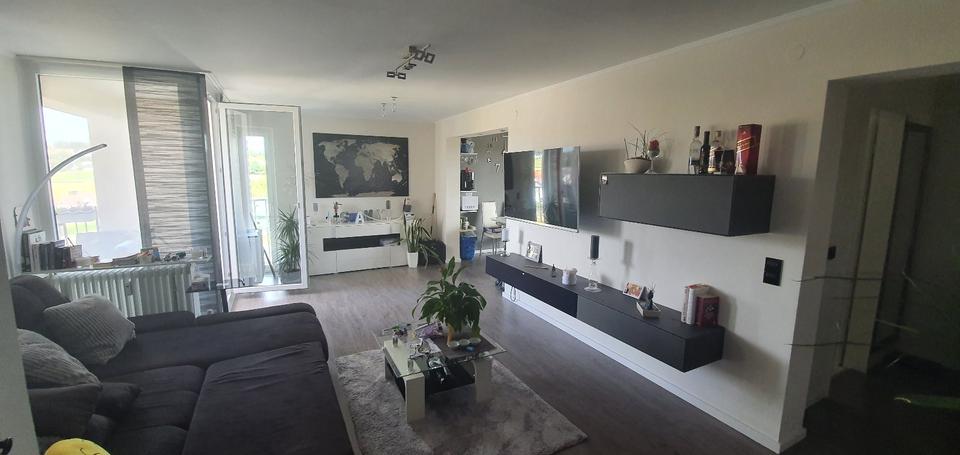 Thumbnail-2,5-Zi-Wohnung mit 2 Balkonen & Weitblick über Winterlingen