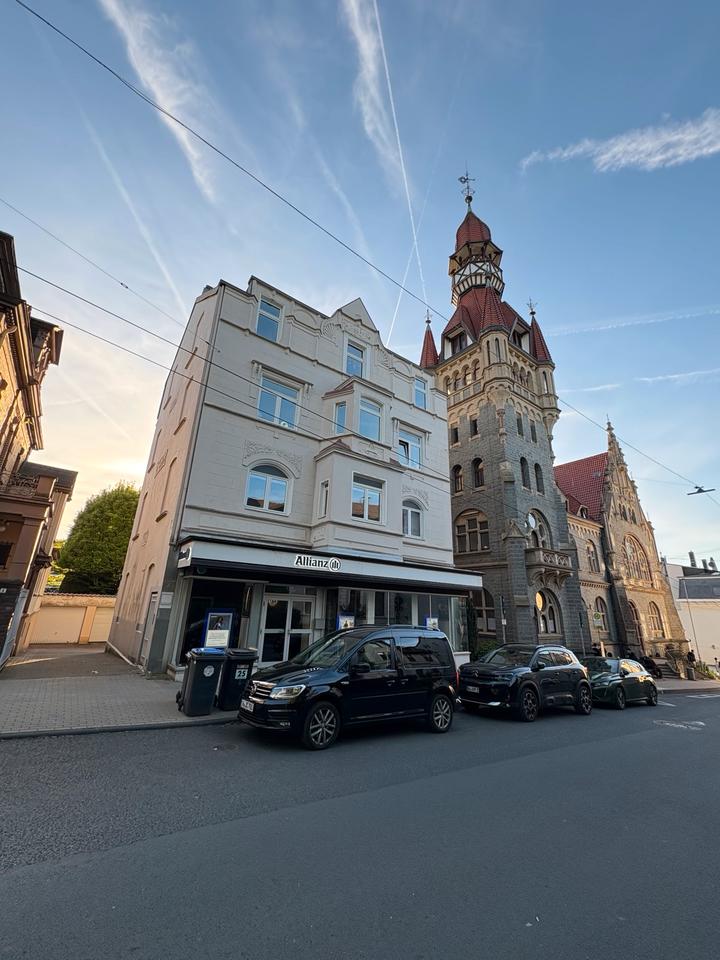 Thumbnail-Wohnen im Denkmal genau neben dem Rathaus Vohwinkel.