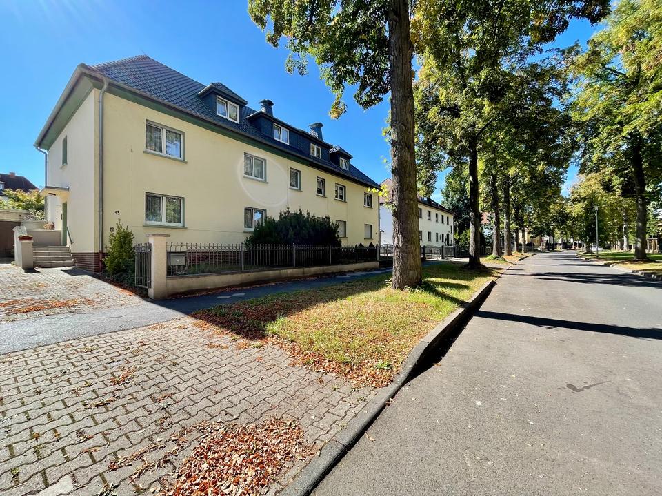 Thumbnail-EF- oder Zweifamilienreiheneckhaus mit Stellplätzen, Garage usw.!