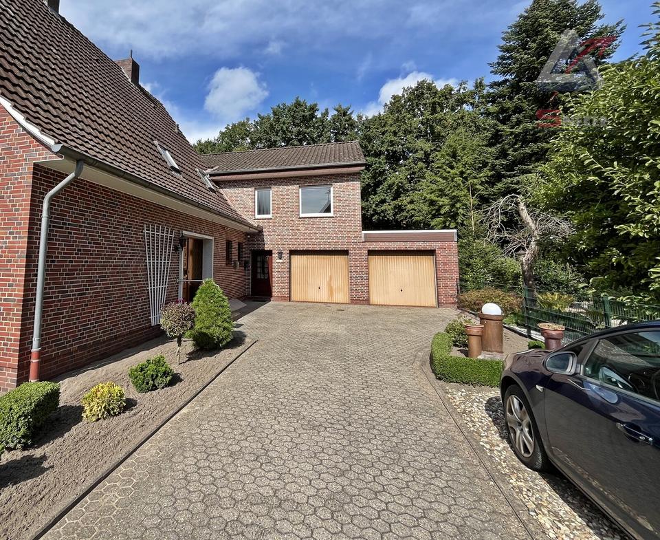 Thumbnail-Schnuckelige Dachgeschosswohnung mit großem Balkon