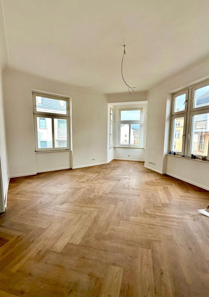 Thumbnail-Sanierte Altbauwohnung mit Balkon - Erstbezug nach Sanierung
