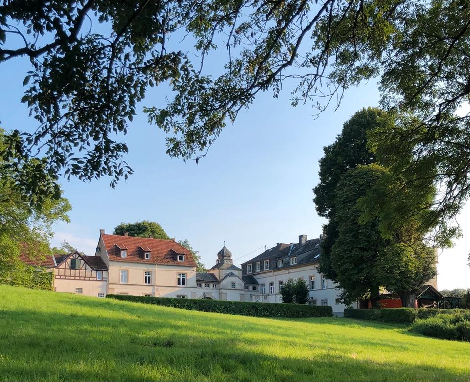 Thumbnail-Großzügige 4-Zimmerwhg. Im Forsthaus Elisenhof