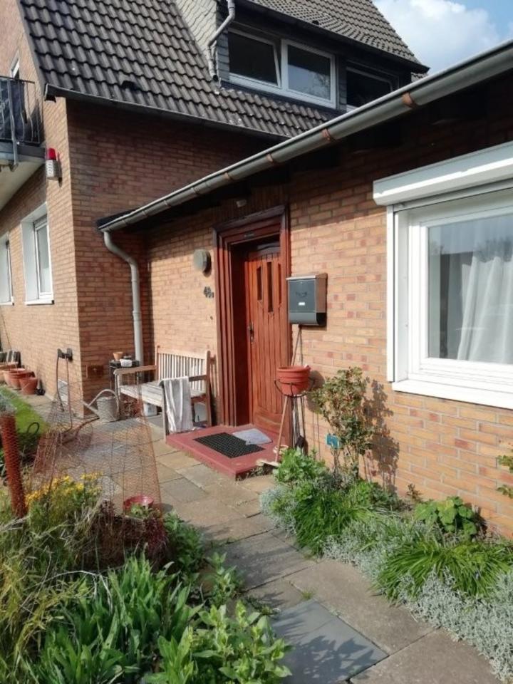 Thumbnail-Zweifamilienhaus in begehrter Lage von Essen-SchuirBredeney