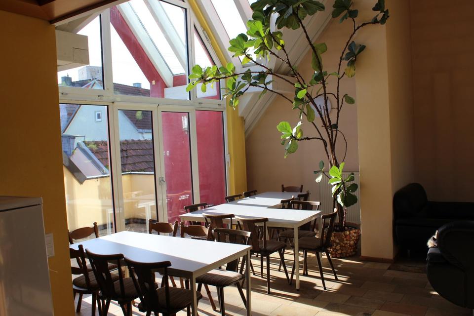 Thumbnail-140m² Wohnung - ideal für Monteure oder Firmen