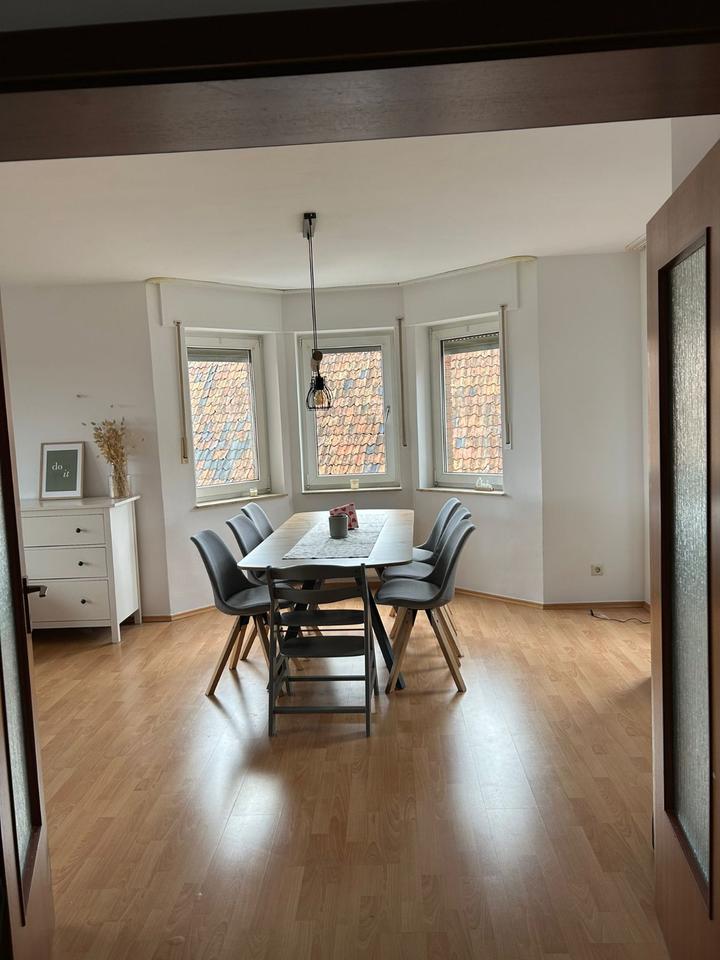 Thumbnail-Gepflegte 3-Zimmer-Wohnung mit Balkon in Bornheim-Waldorf