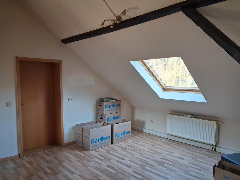 Thumbnail-Helle Dachgeschosswohnung Herdorf Ortsrand