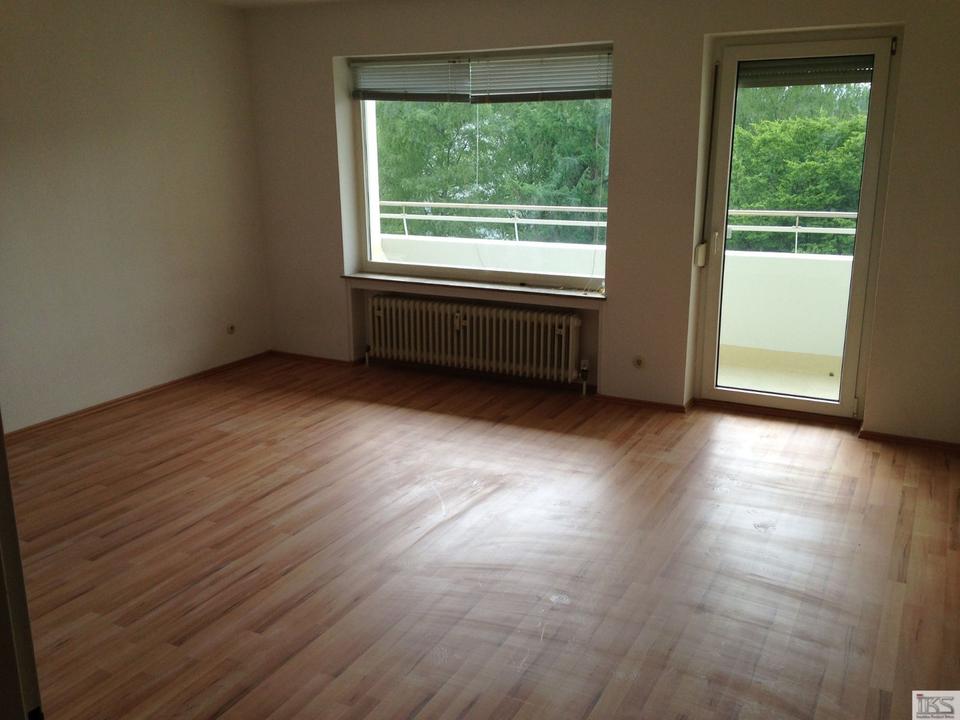 Thumbnail-Bayreuth - Meyernberg: 1-Zi.-App., ca. 37 m² mit Balkon & Stellplatz