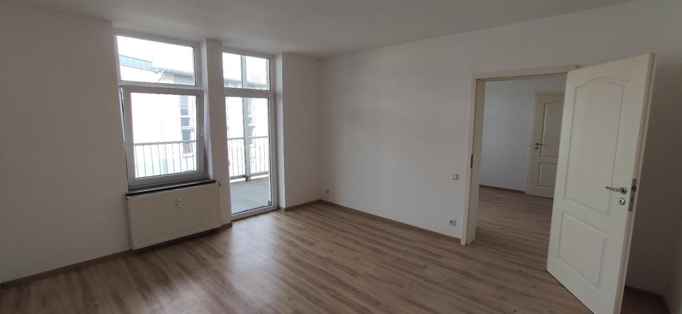 Thumbnail-2 ZKB Rengsdorf Zentrum mit Aufzug und Balkon