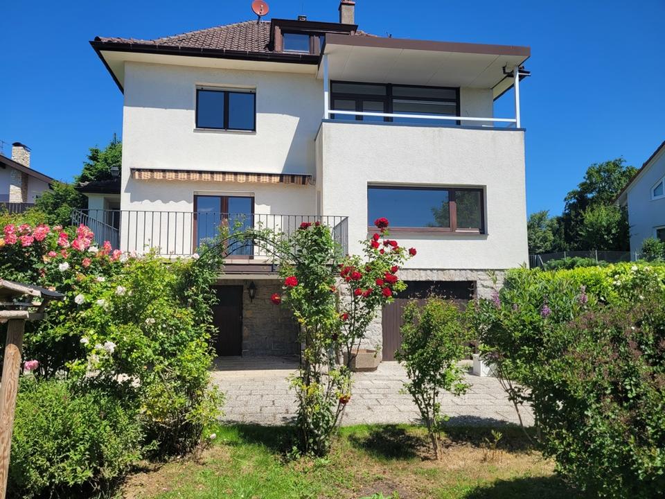 Thumbnail-Zweifamilienhaus in bester Lage auf dem Rodgebiet