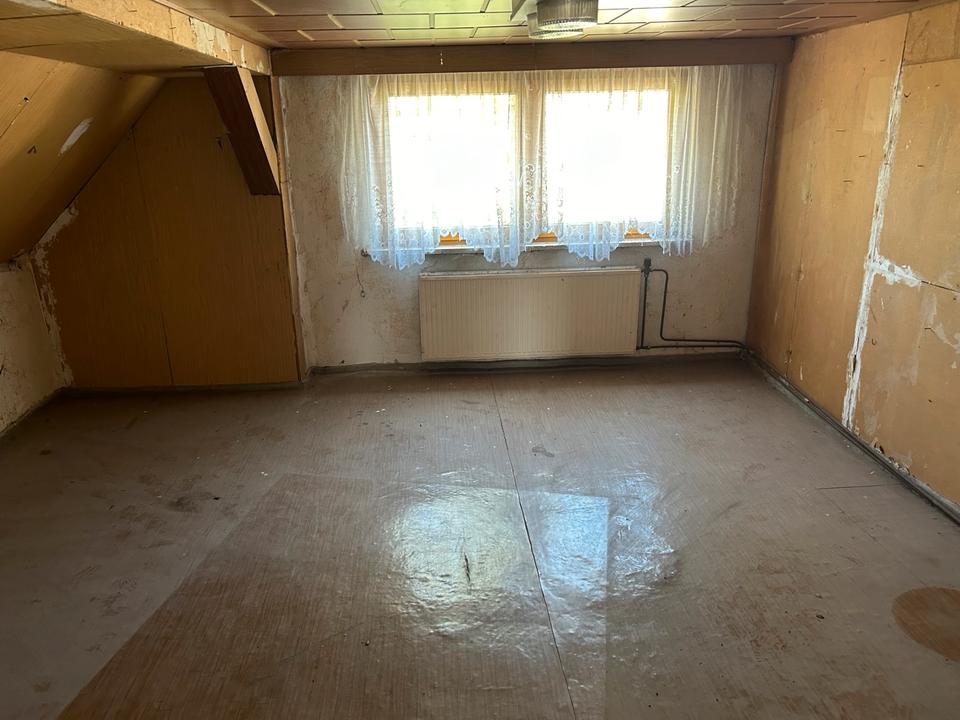 Thumbnail-Haus mit Stallungen und Garten