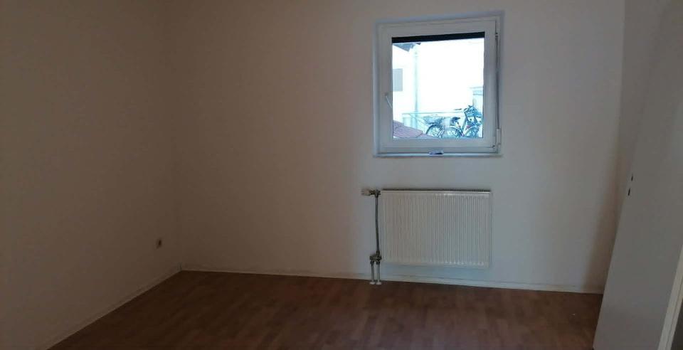 Thumbnail-4 Zimmer EG Wohnung mit Tiefgarage in Ittling - Straubing