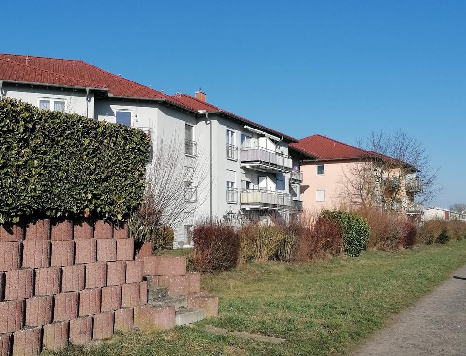 Thumbnail-Helle und ruhige 2ZKB WHG in Seniorenwohnanlage mit BK und Aufzug