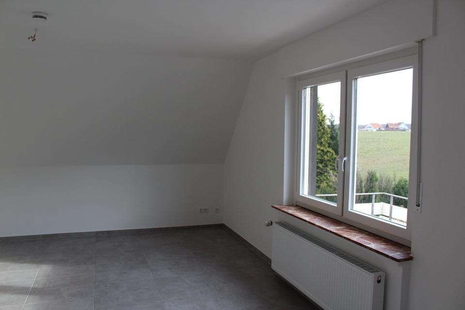 Thumbnail-gepflegte Dachgeschosswohnung mit Balkon