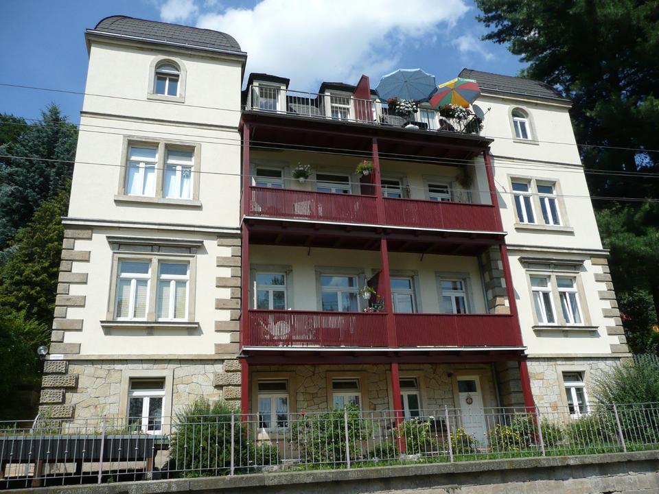 Thumbnail-TOP-Südlage 3-RWE mit Balkon und Parkett ab 01.08.2026 zu vermieten