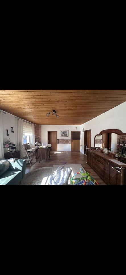 Thumbnail-Attraktive 4 Zimmer Wohnung mit EBK
