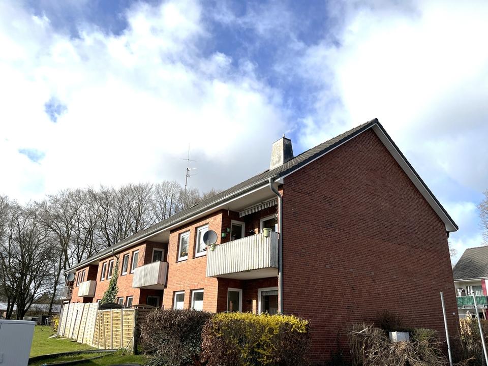 Thumbnail-Einziehen leicht gemacht! Renovierte drei Zimmer Wohnung frei!