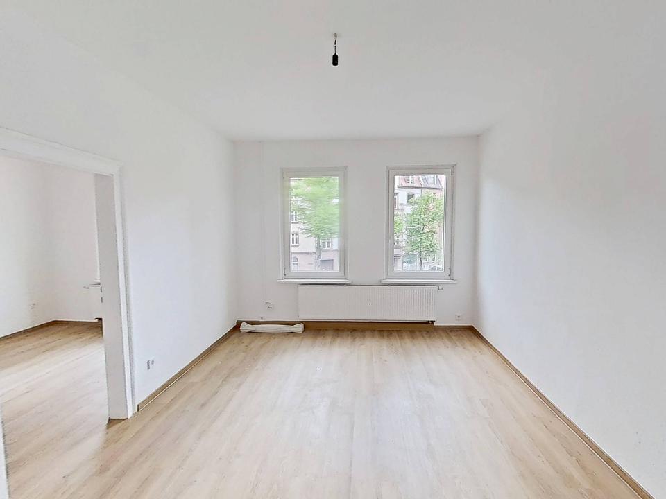 Thumbnail-Lichtdurchflutetes WOHNJUWEL: Attraktive 3-Zimmer-Wohnung mit BALKON in Nürnberg