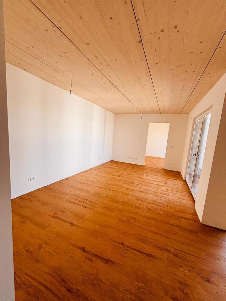 Thumbnail-3-Zi.-Whg. nach EOF mit KfW 40 QNG Plus-Standard zu vermieten