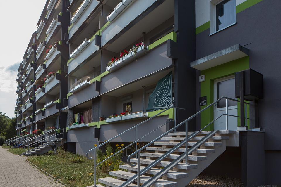 Thumbnail-freier Blick ins Grüne - mit Balkon, Küche mit Fenster, ab sofort